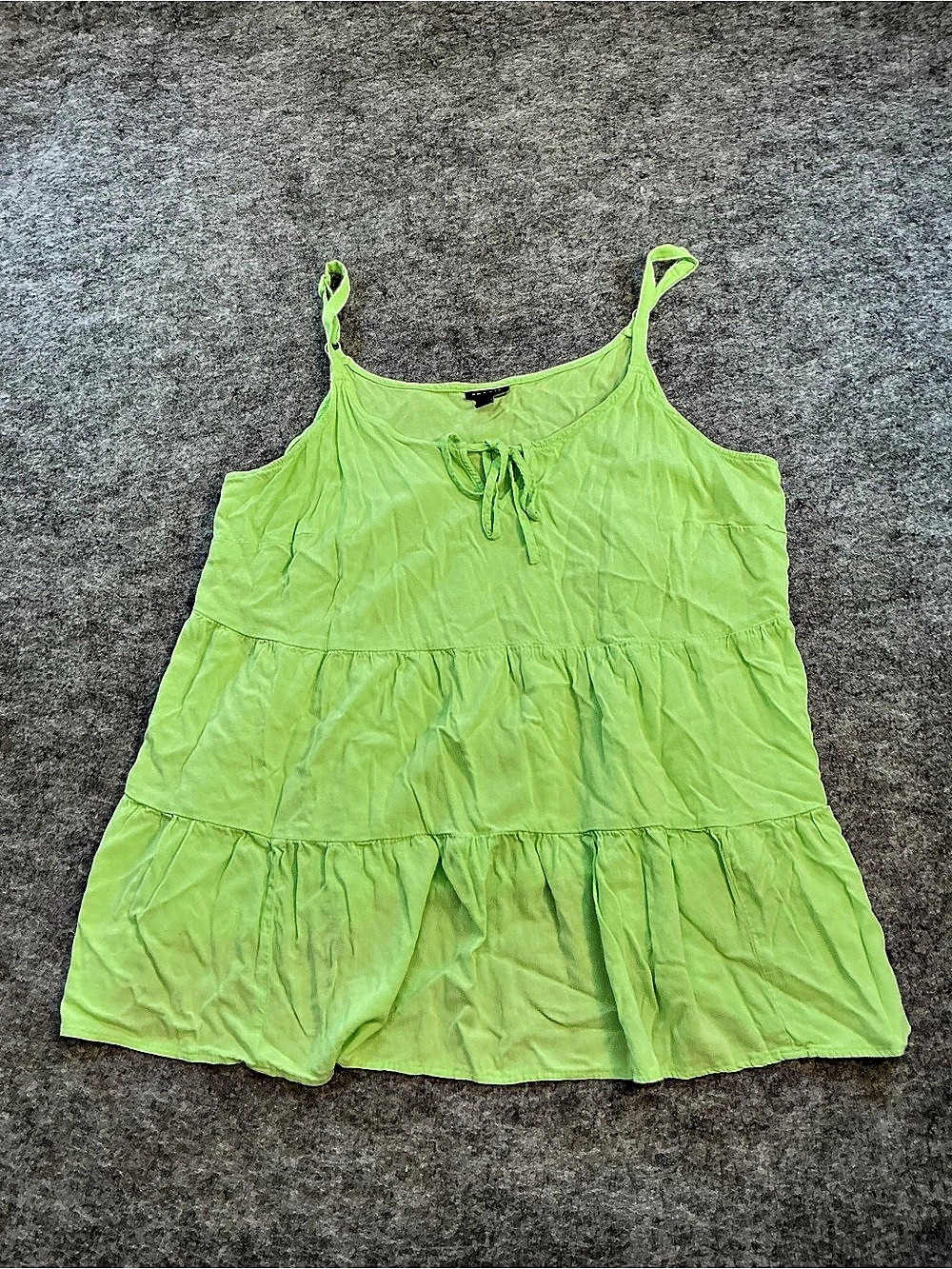 Torrid Rayon Slub Tiered Tie Front Cami Green Tiered Cami Size 1 Like New